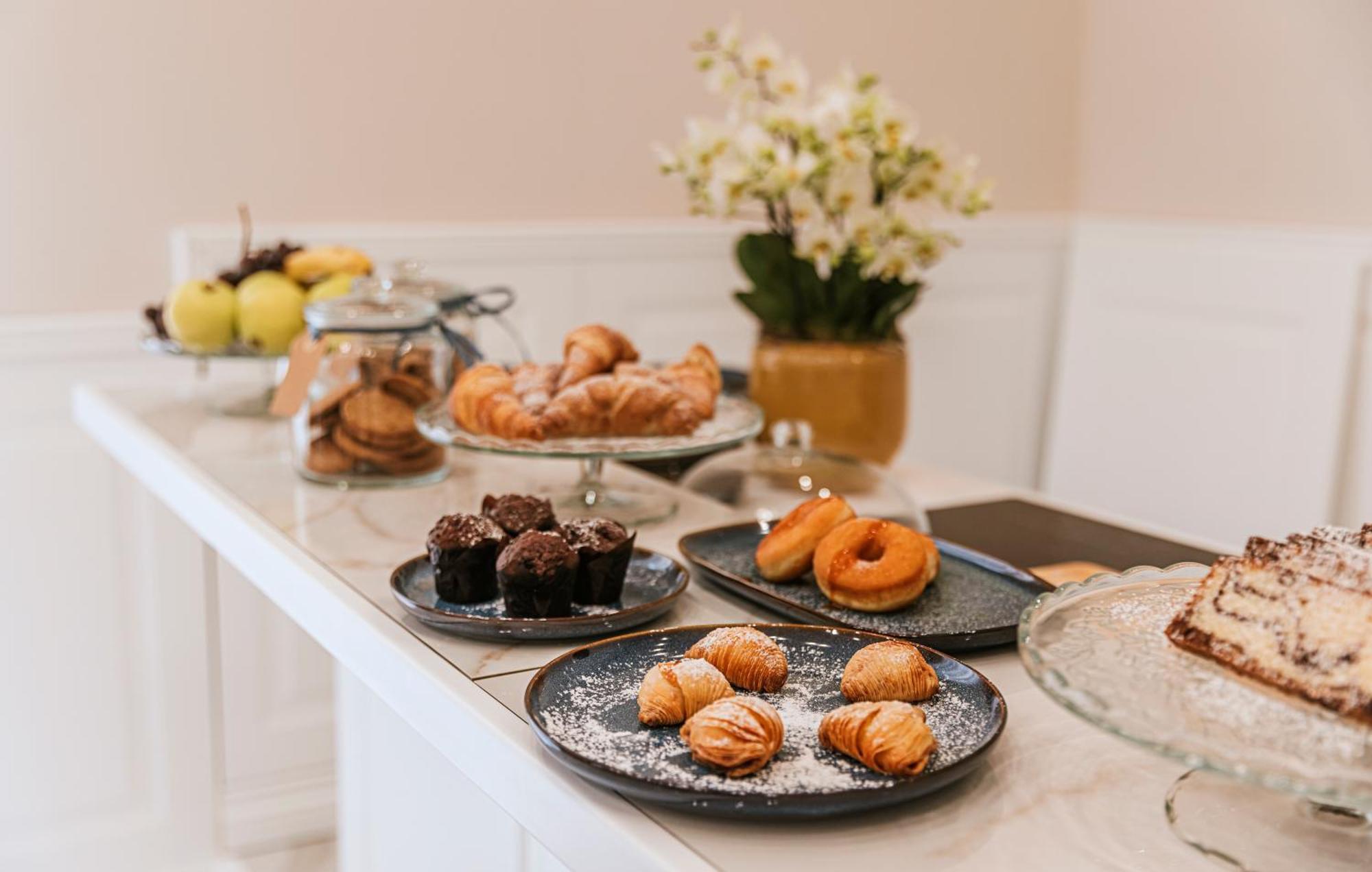 Gentile Suite & Spa Vomero Napoli Esterno foto