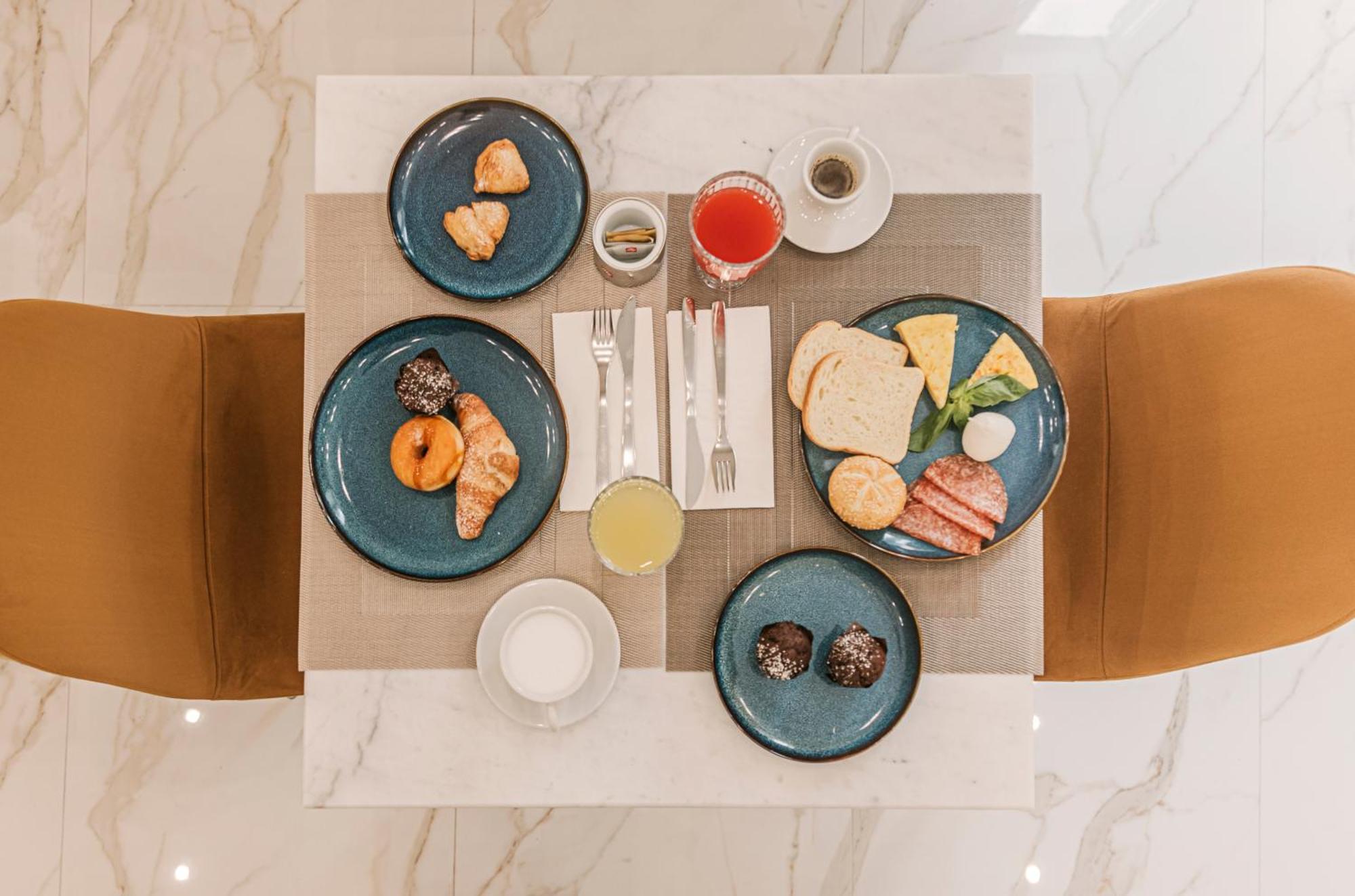 Gentile Suite & Spa Vomero Napoli Esterno foto