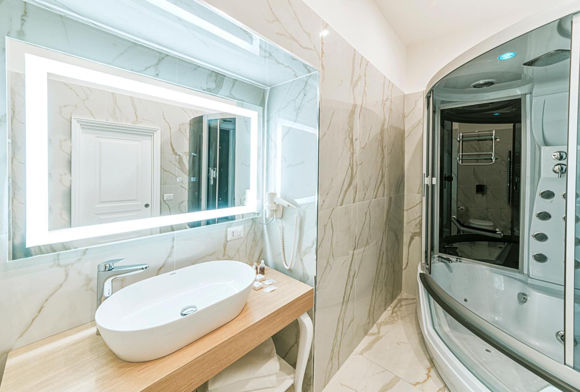 Gentile Suite & Spa Vomero Napoli Esterno foto