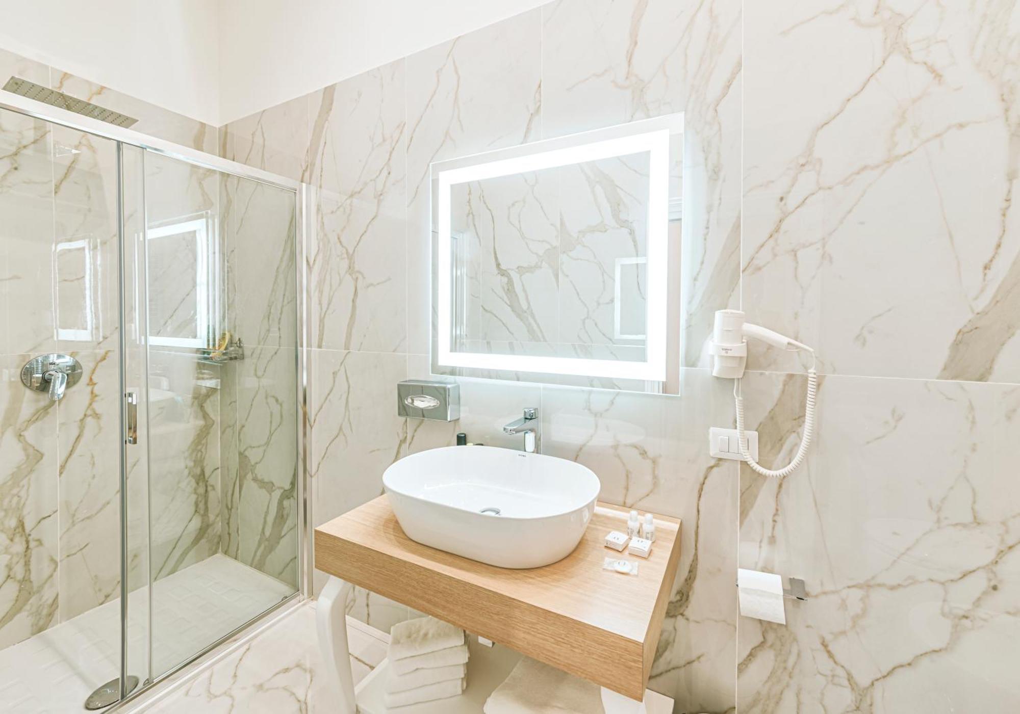 Gentile Suite & Spa Vomero Napoli Esterno foto